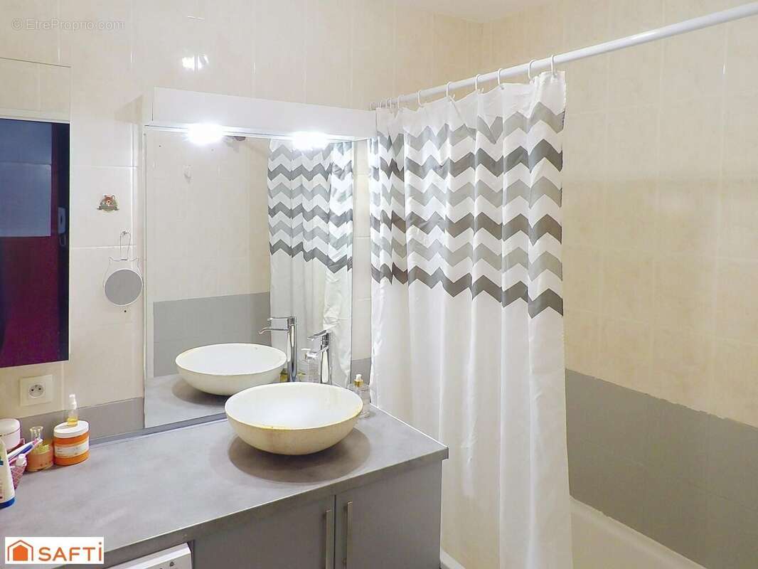 Photo 6 - Appartement à SAINT-MARTIN-D'HERES