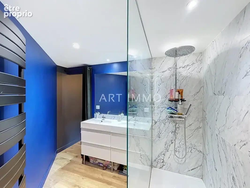 À vendre  maison de village rénovée avec terrasse au cur du village de robion - photo 6