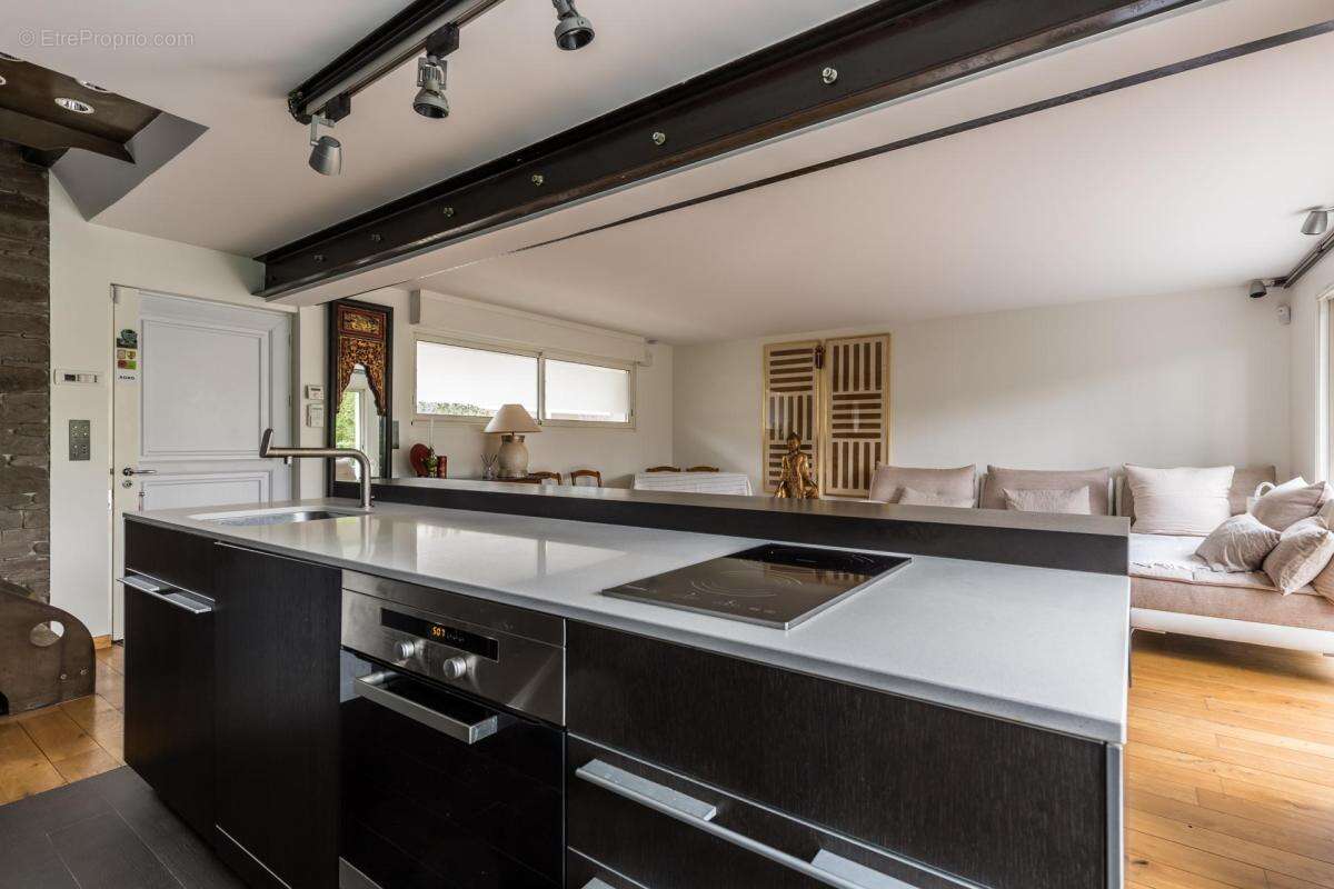 Neuilly-sur-seine / ile de la jatte - exceptionnelle maison 200 m2 habitable / jardin et terrasse - photo 5