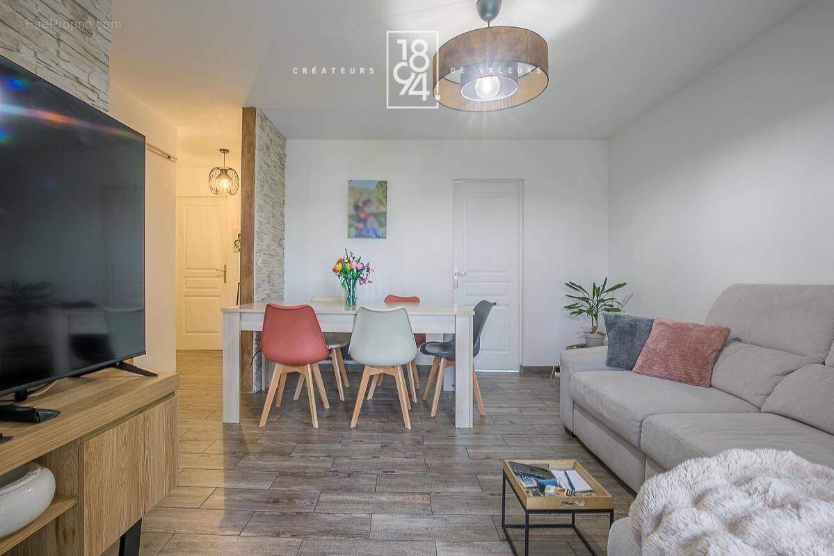 Appartement à MARSEILLE-12E