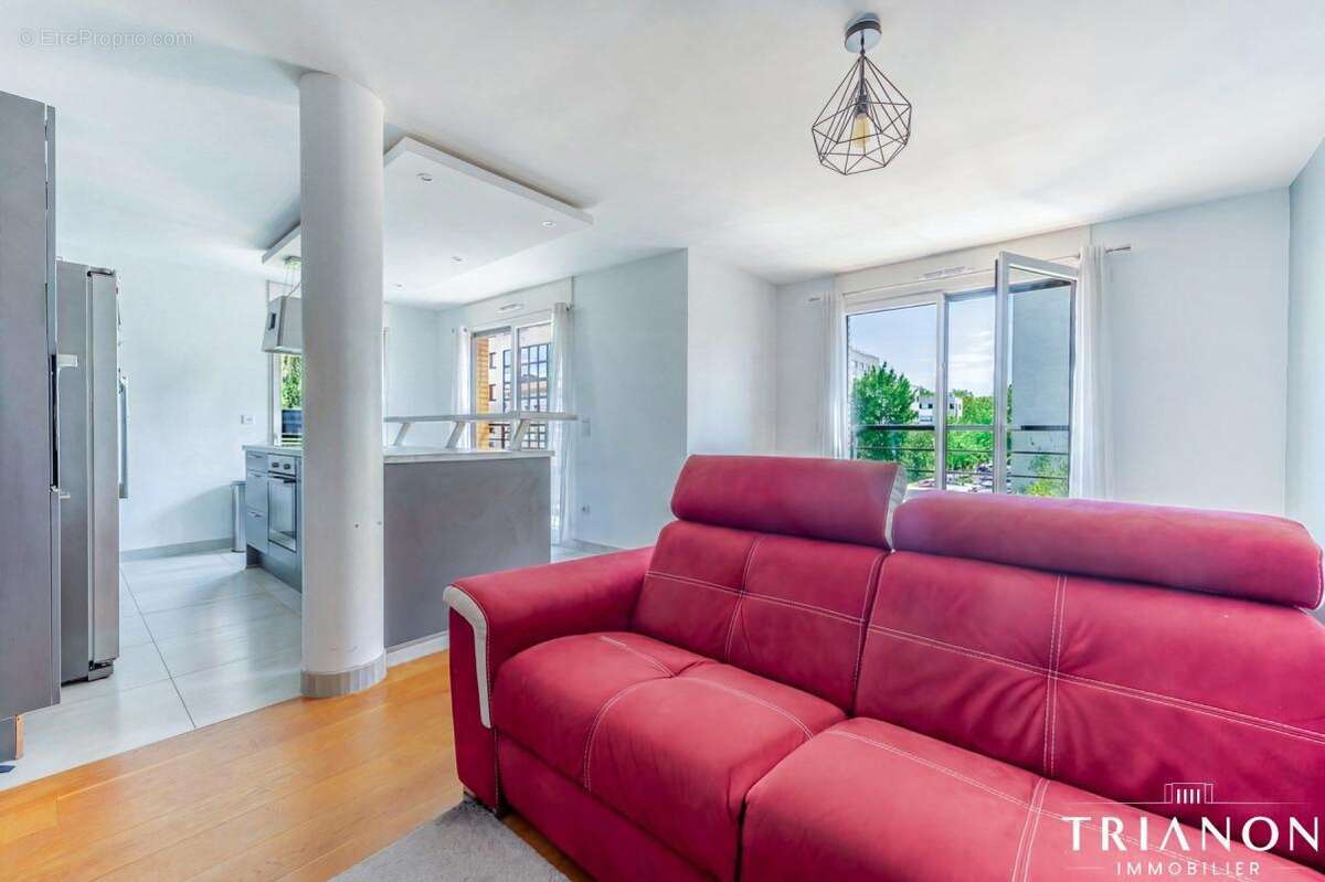Appartement à SURESNES