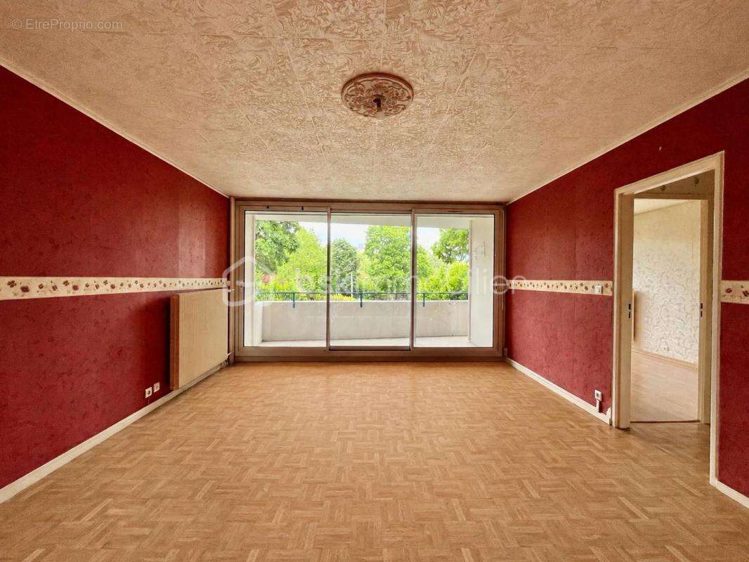 Appartement à QUETIGNY