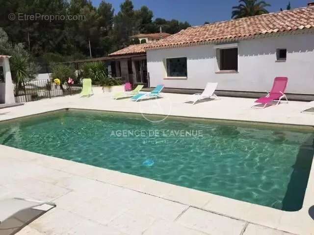 Maison à LA CADIERE-D'AZUR