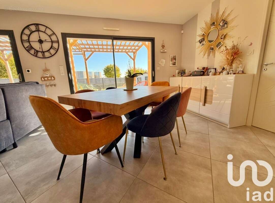 Photo 8 - Maison à CHASSORS