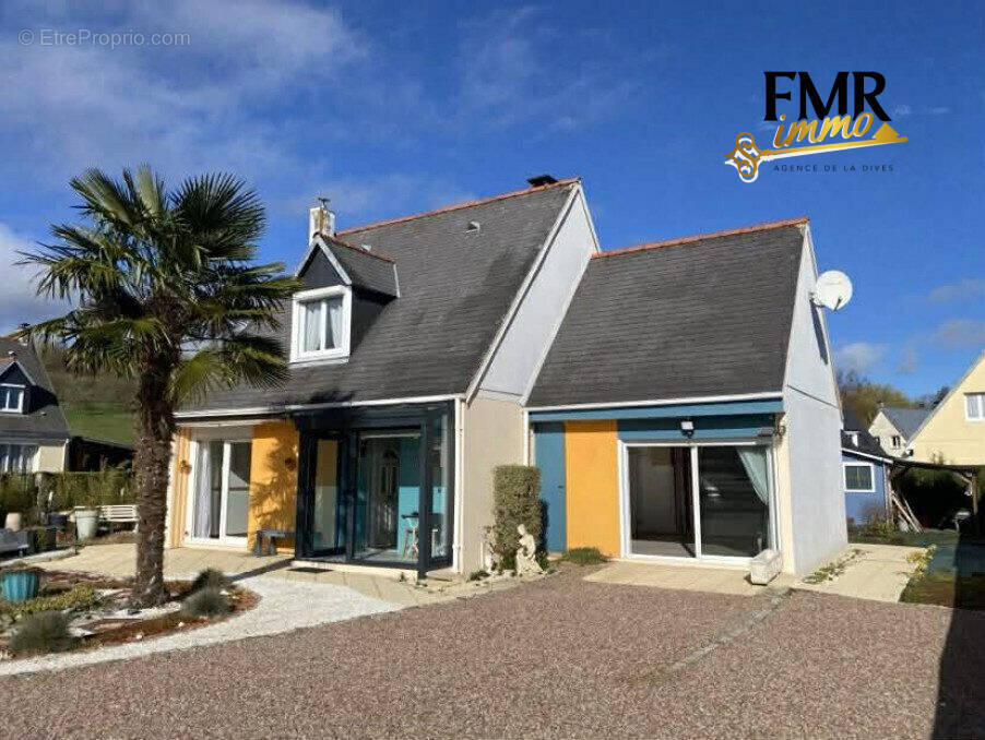 Maison à SAINT-MARTIN-DE-LA-LIEUE