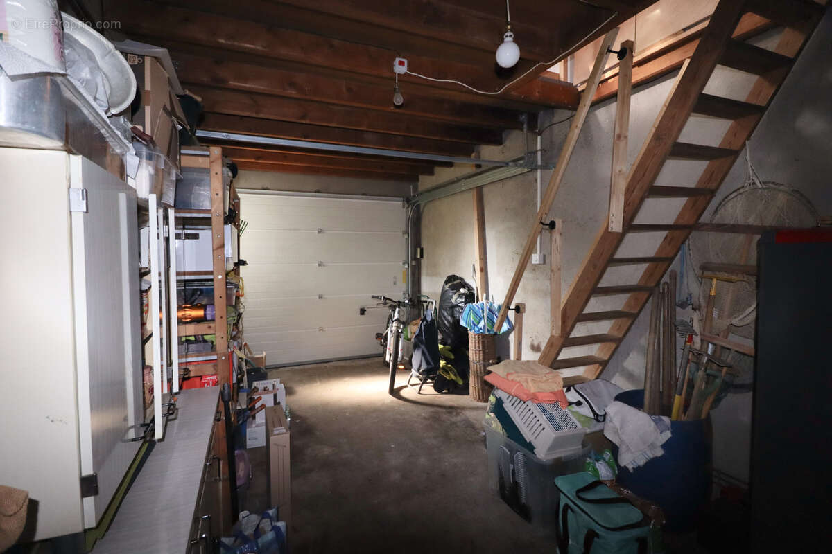 Maison à MESCHERS-SUR-GIRONDE