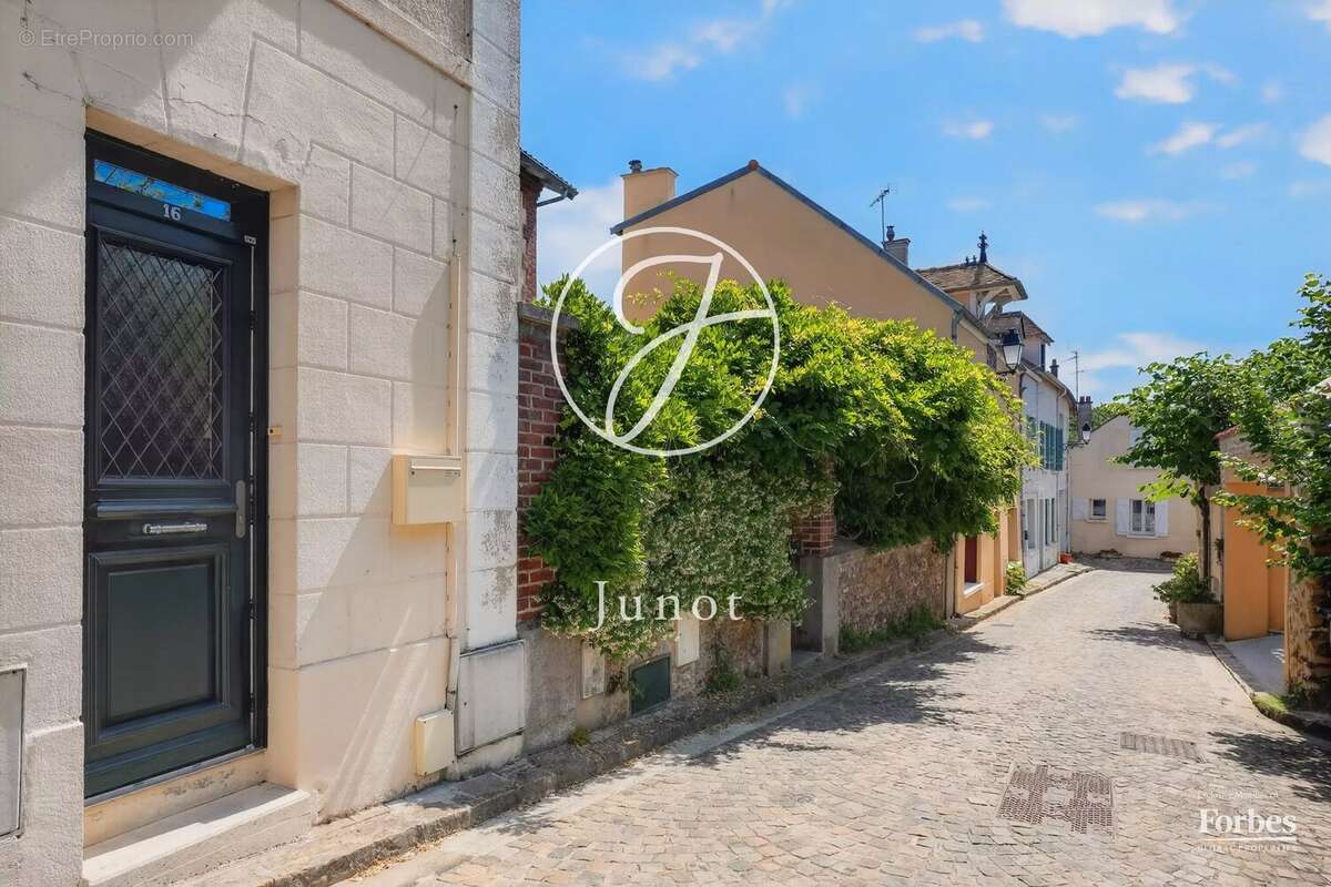 Maison à MARLY-LE-ROI