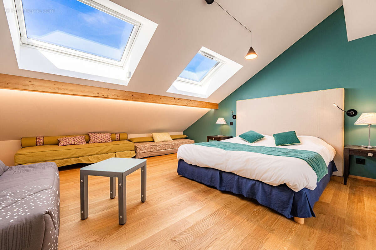 Appartement à AIX-LES-BAINS
