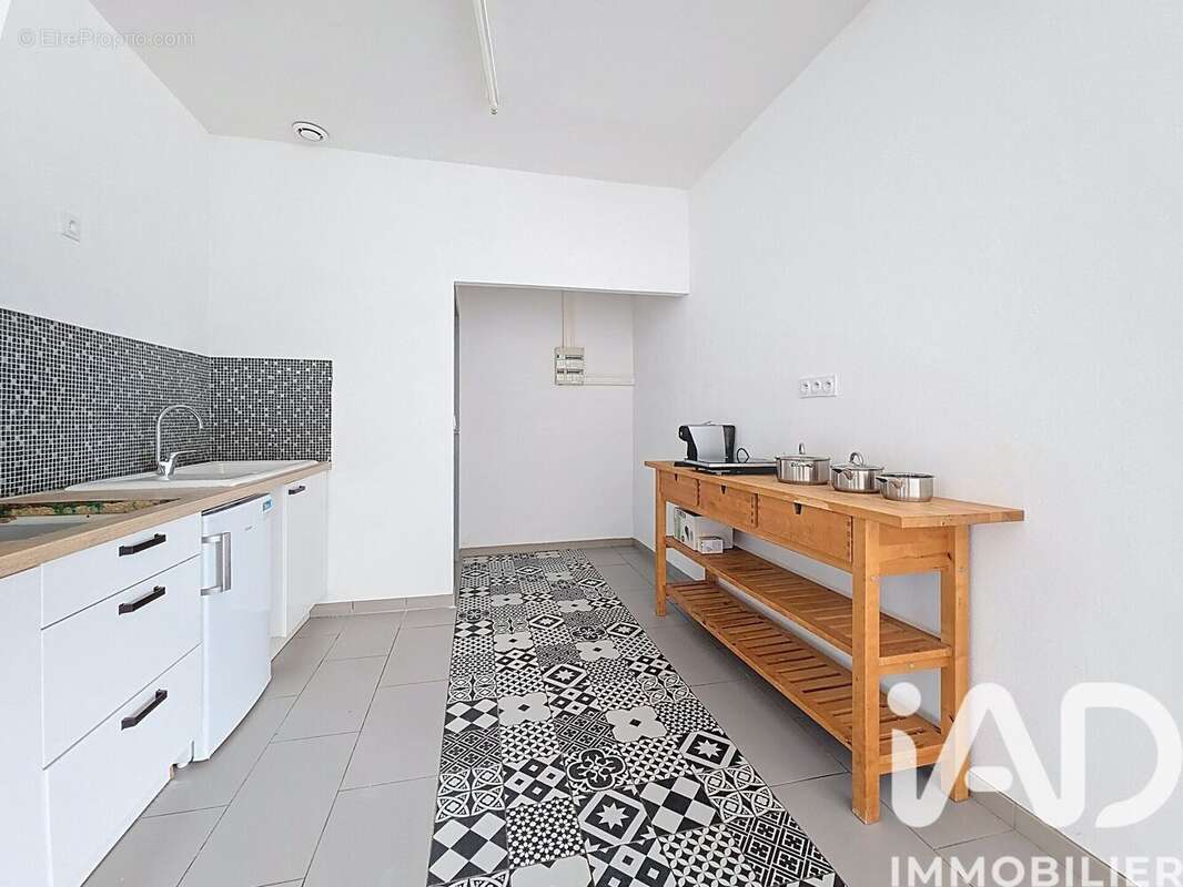 Photo 2 - Appartement à UCHAUD