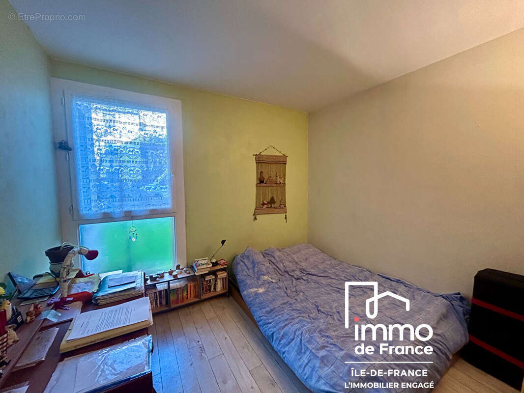 Appartement à PONTAULT-COMBAULT