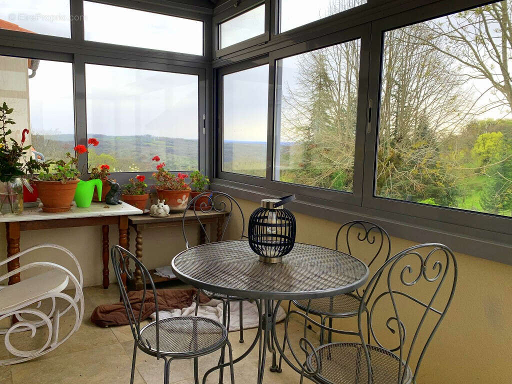 Maison à LAROQUE-DES-ARCS