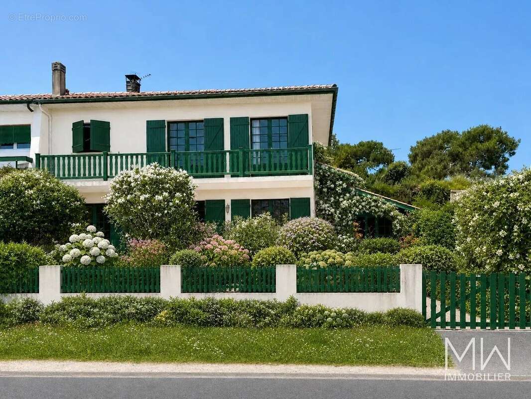 Maison à LEGE-CAP-FERRET