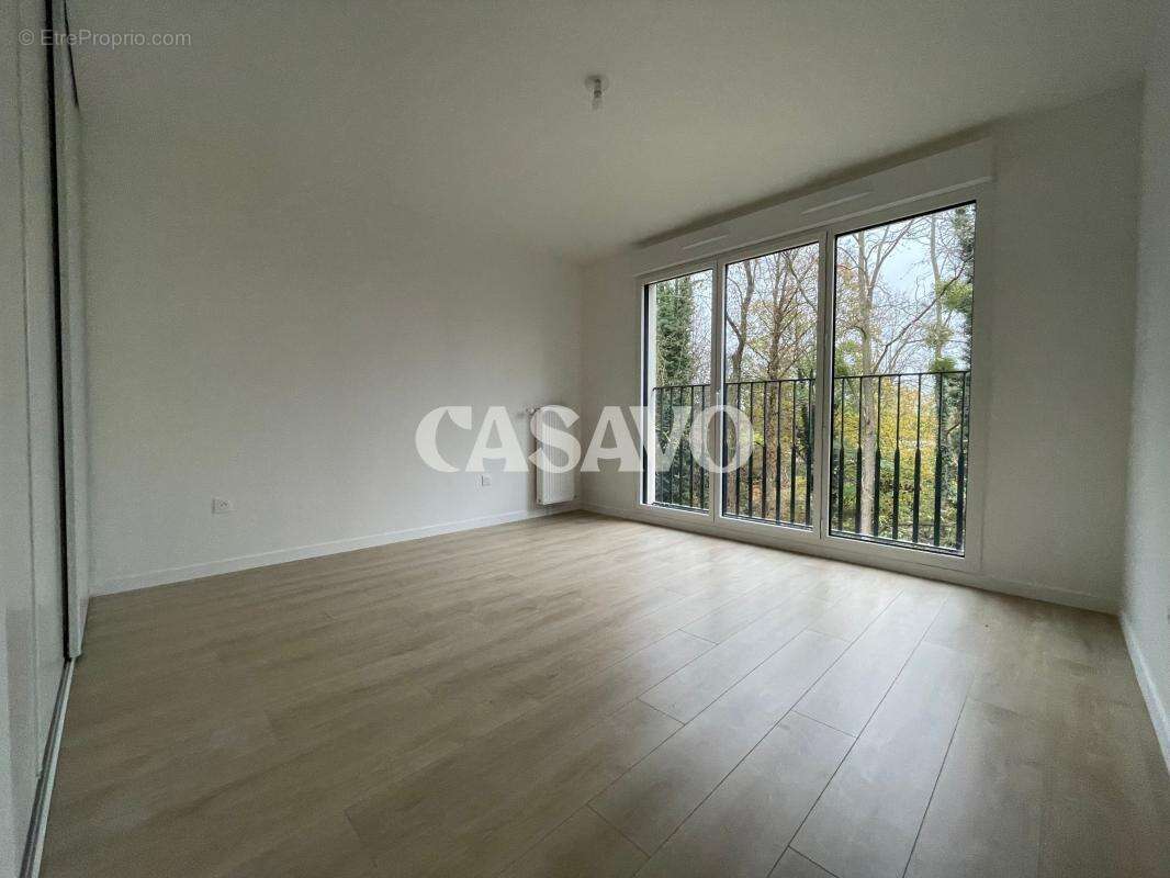 Appartement à LA QUEUE-EN-BRIE