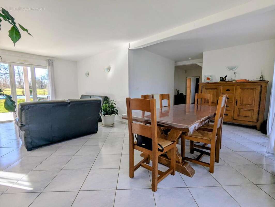 Photo 4 - Maison à SEBAZAC-CONCOURES