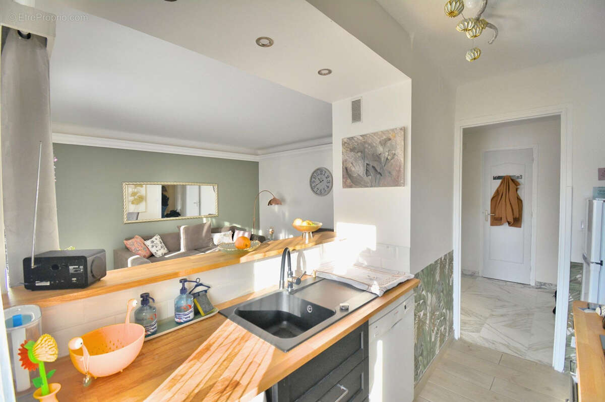 Appartement à LE CANNET