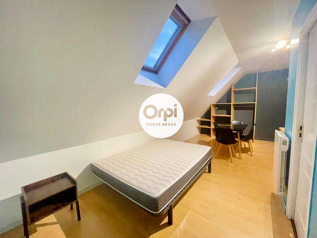 Appartement à SAINT-MARTIN-BOULOGNE