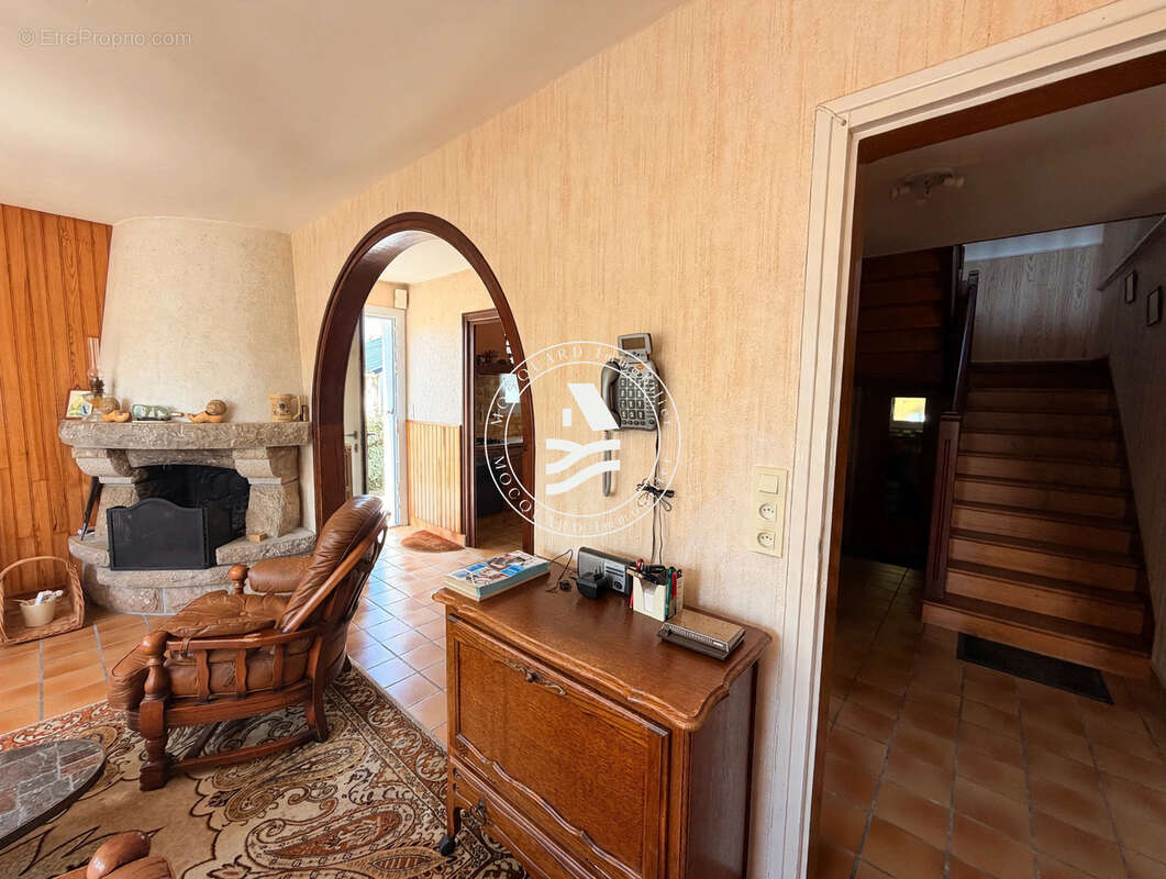 Maison de charme à rénover au coeur du bourg de Saint-Philibert - photo 5