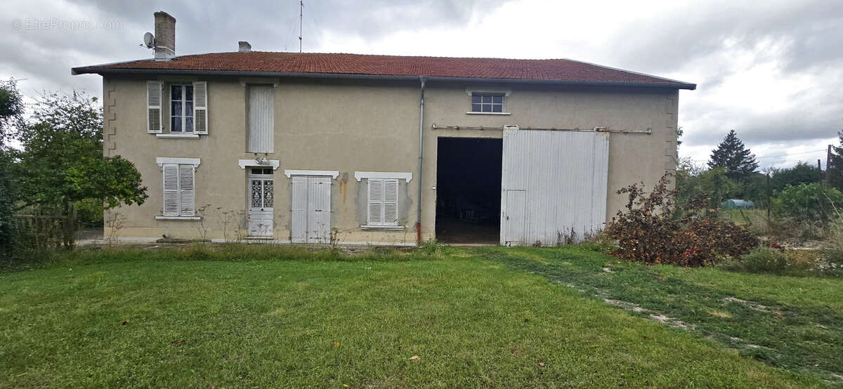 Maison à CONSENVOYE