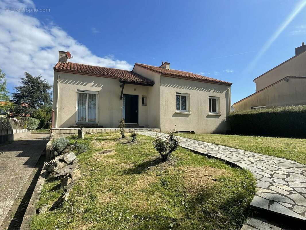 Maison à VERTOU