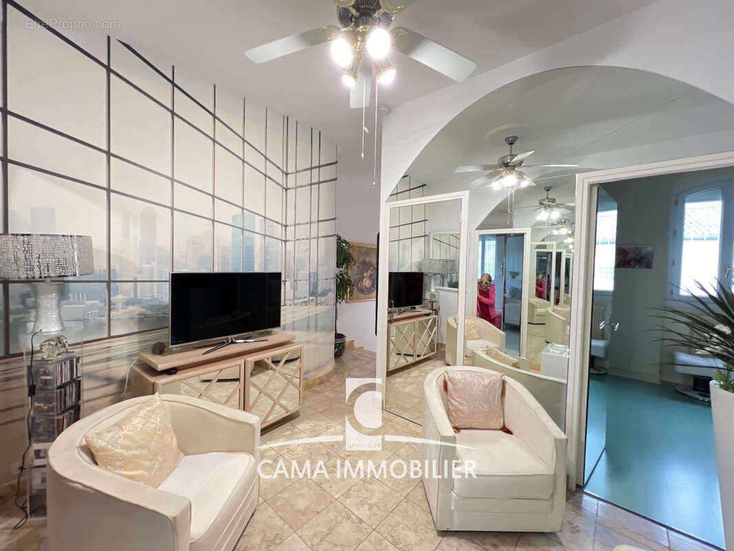 Maison à FONTENAY-LE-FLEURY