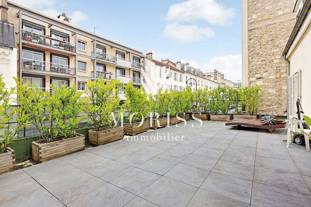 Maison à CHARENTON-LE-PONT