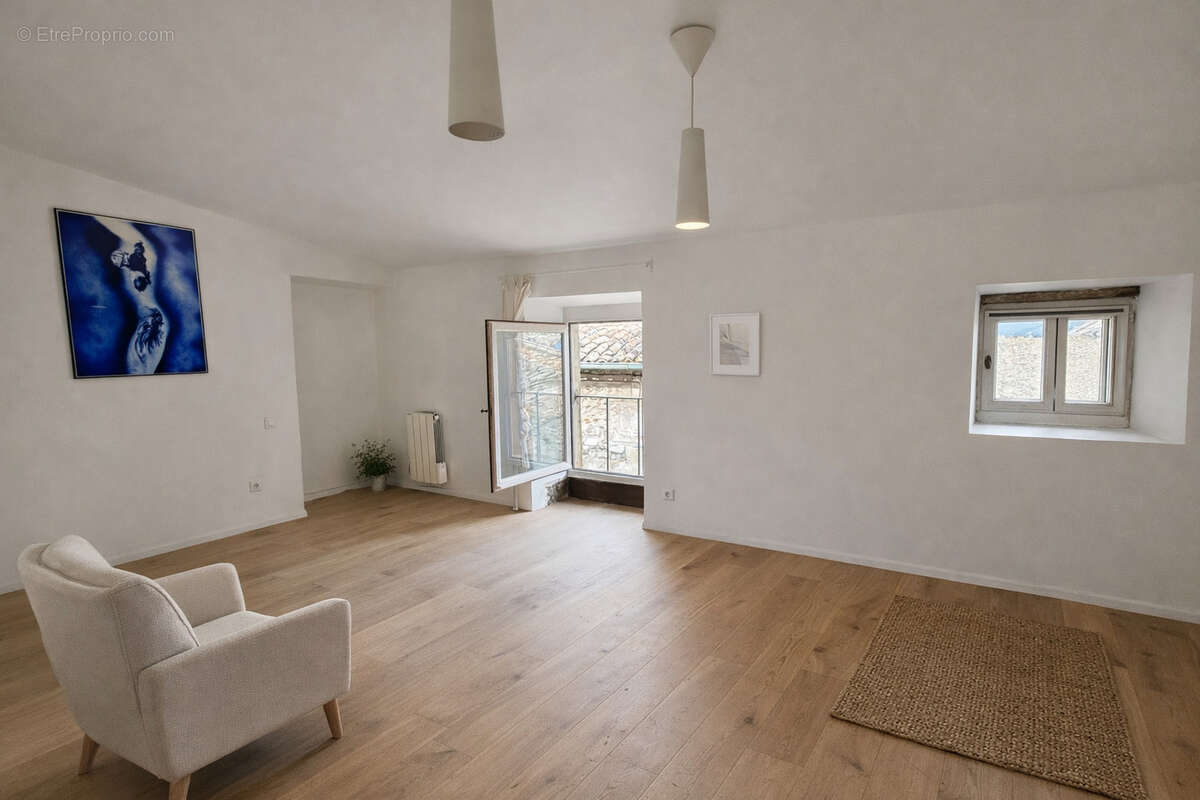 Appartement à GRIGNAN