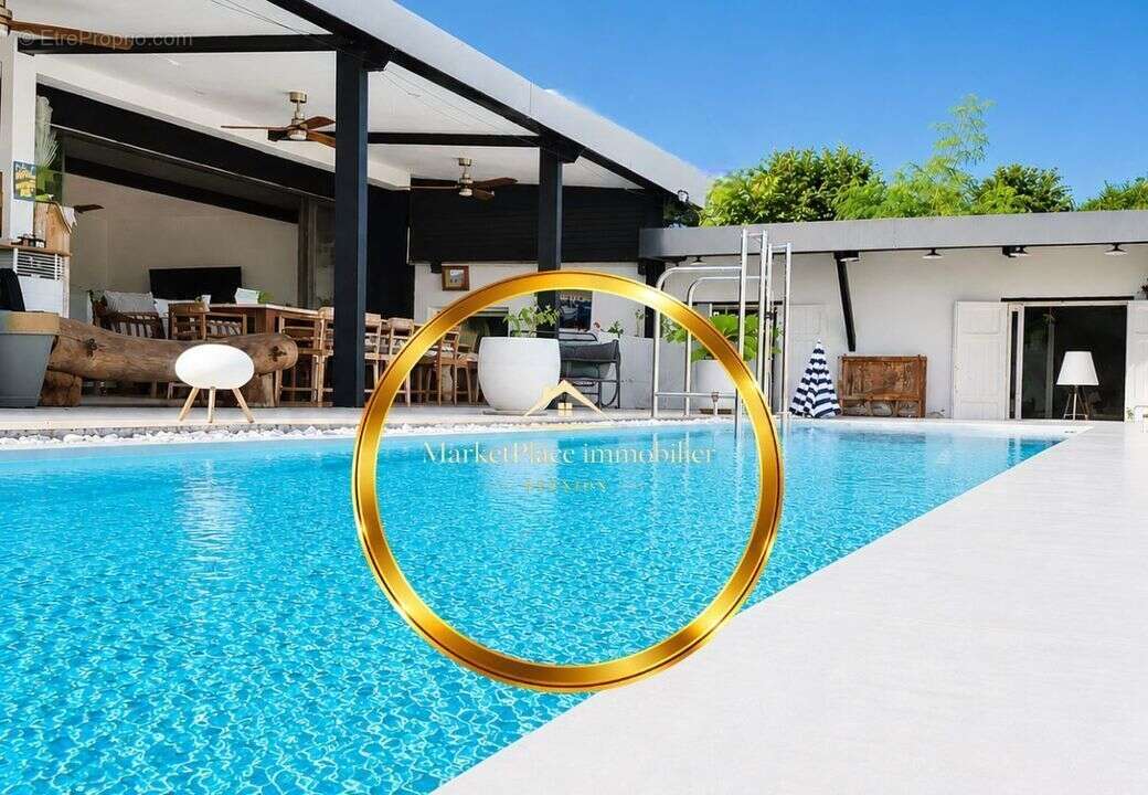 Maison à LA POSSESSION