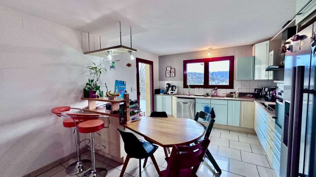 Maison à VILLARS-SOUS-ECOT