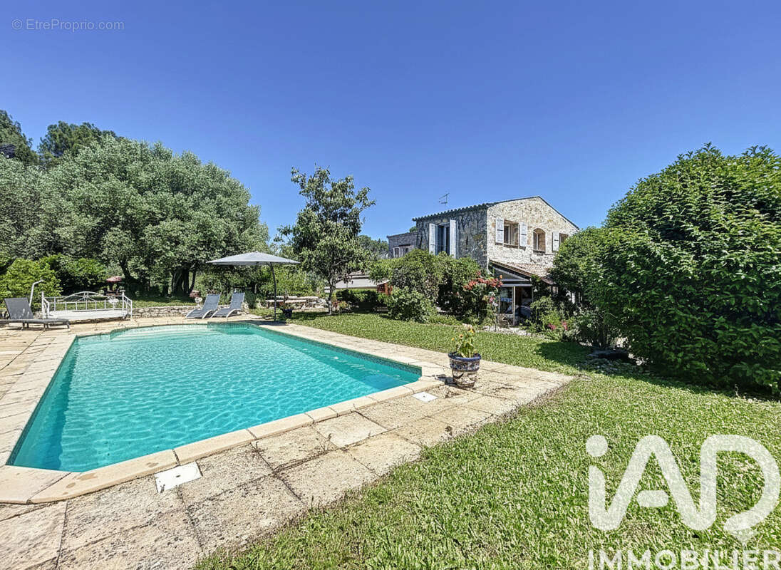 Photo 2 - Maison à FAYENCE