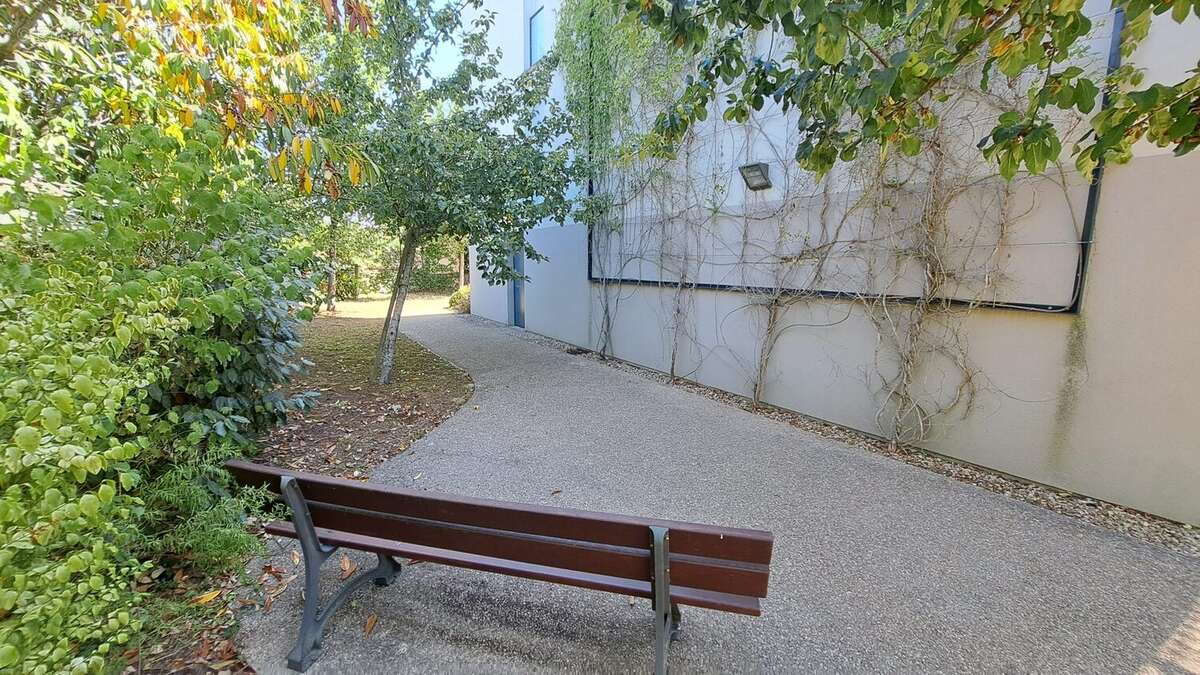 Appartement 71 m² à Poitiers  - photo 3