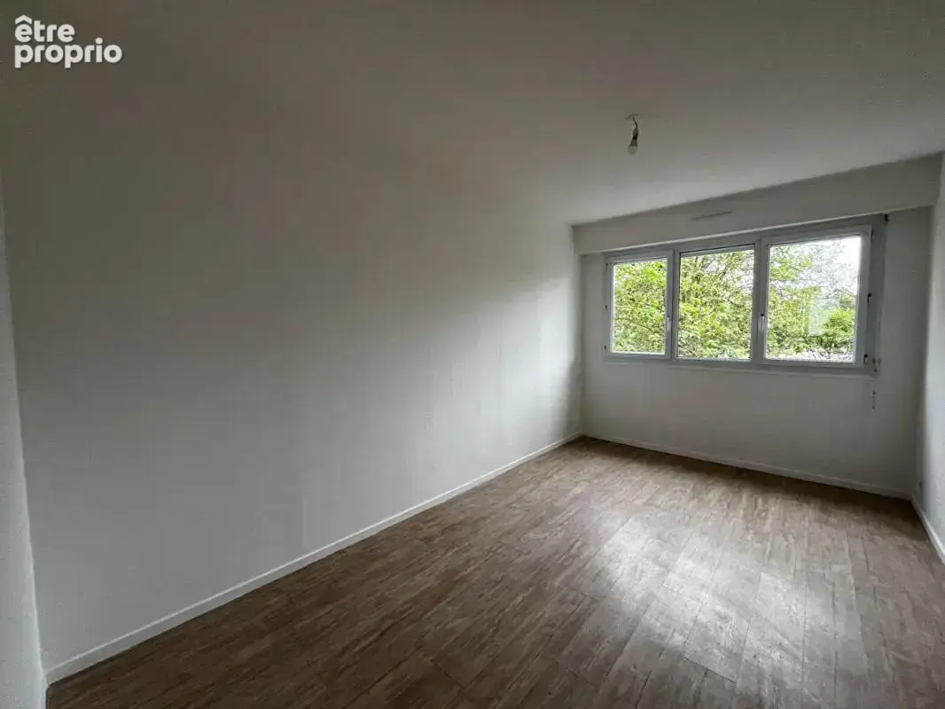 Appartement Les Ponts De Ce 5 pièce(s) - photo 11