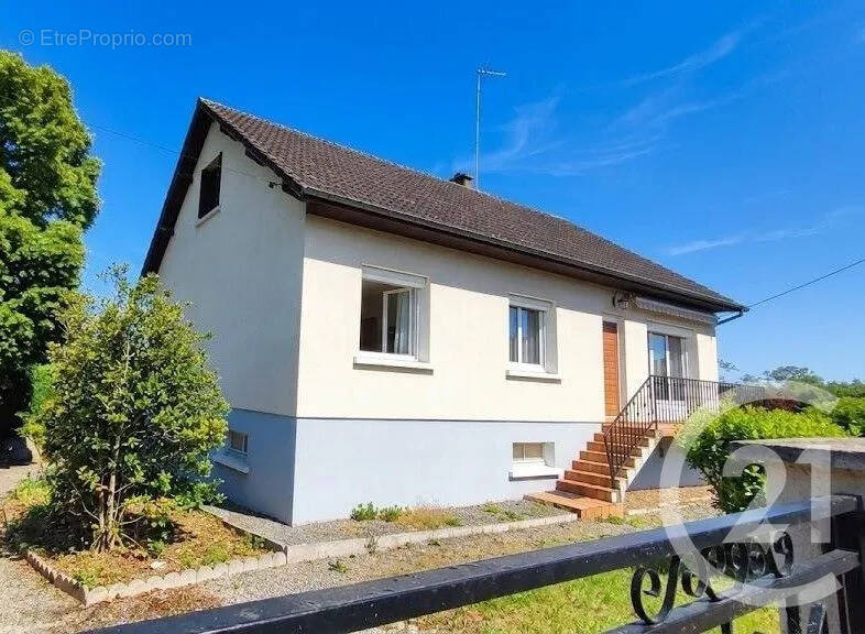Maison à SAINT-PERE