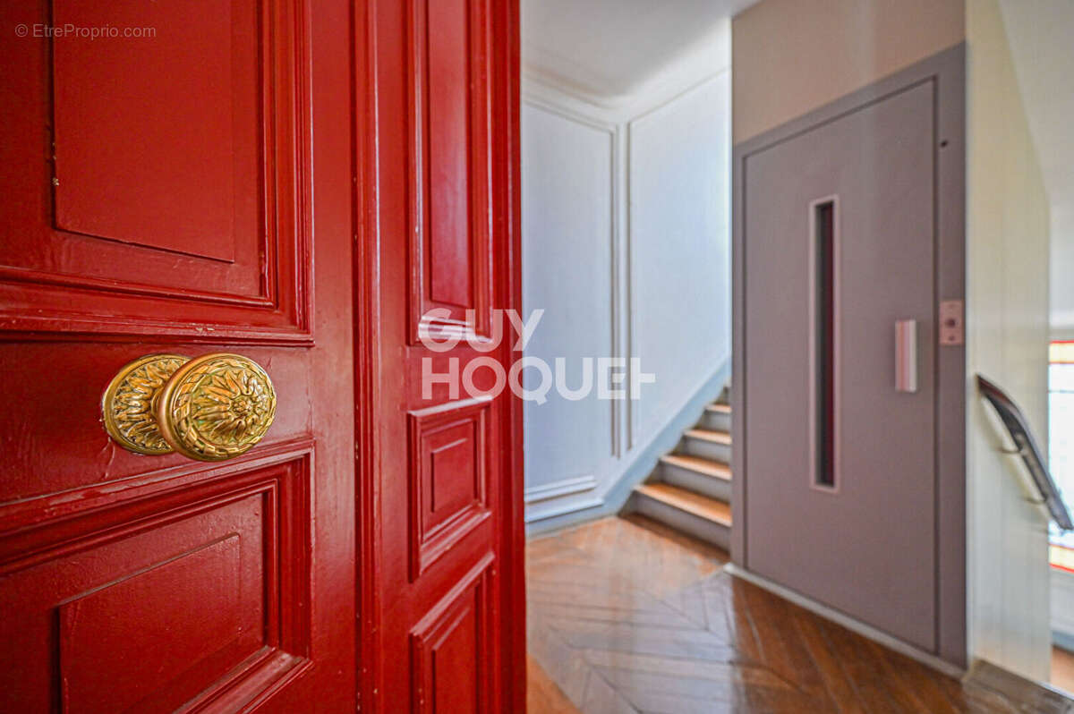 Appartement à PARIS-12E