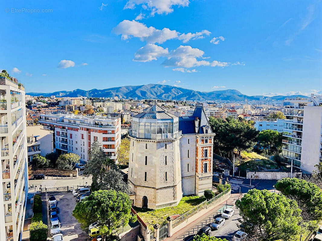 Appartement à MARSEILLE-4E