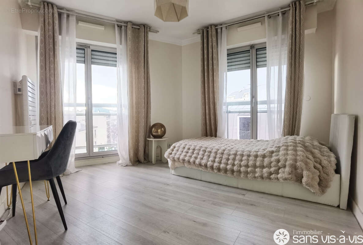 Appartement à PUTEAUX