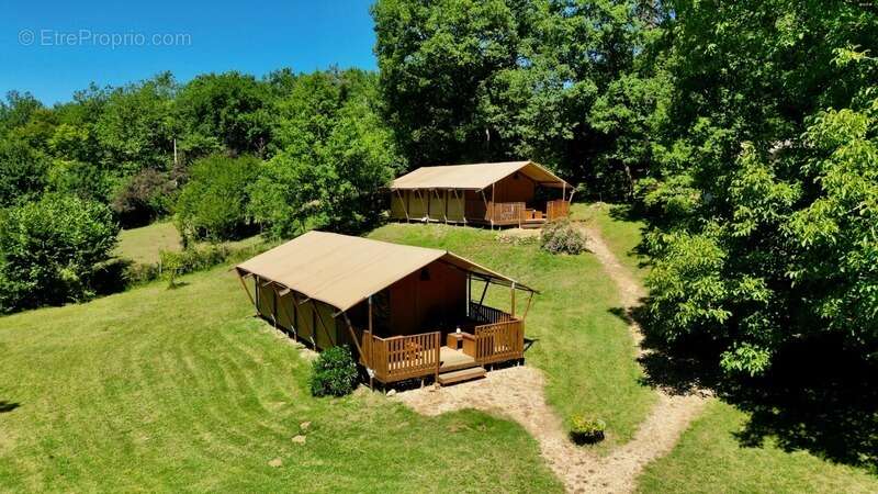 Maison à LE BUISSON-DE-CADOUIN