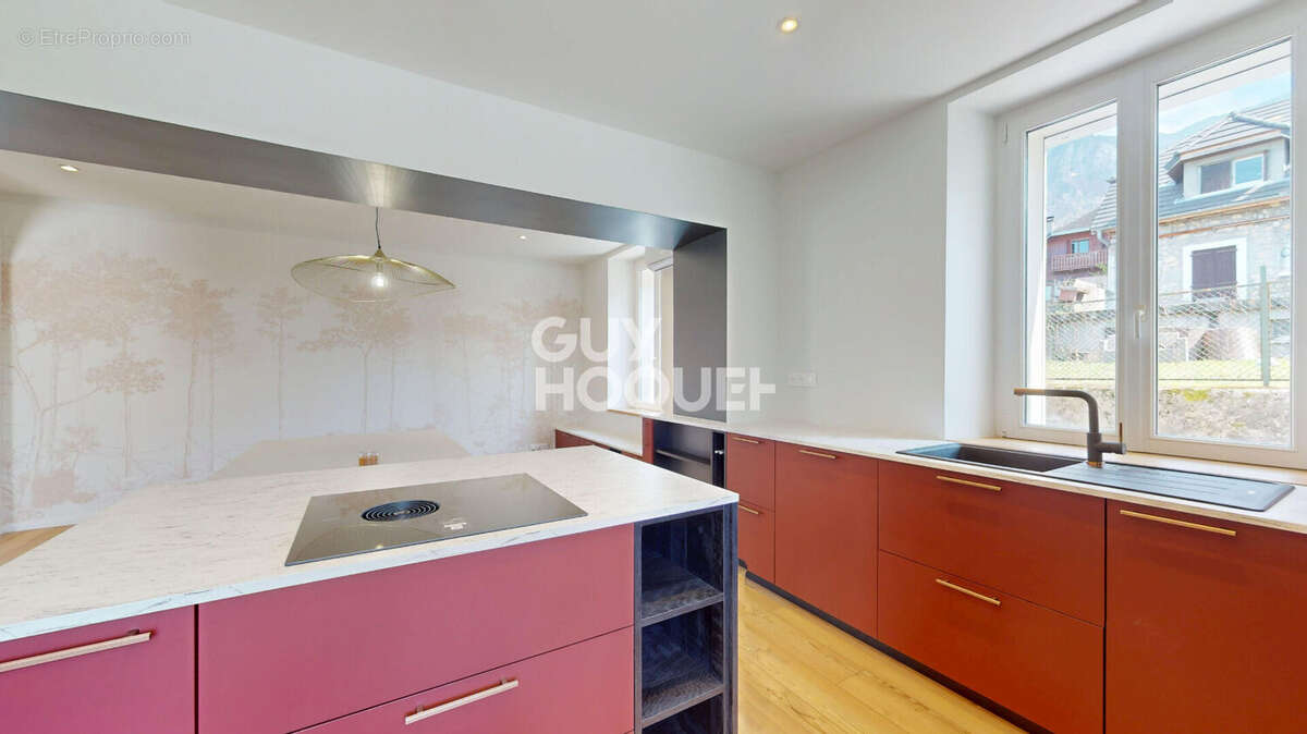 Appartement à AIX-LES-BAINS