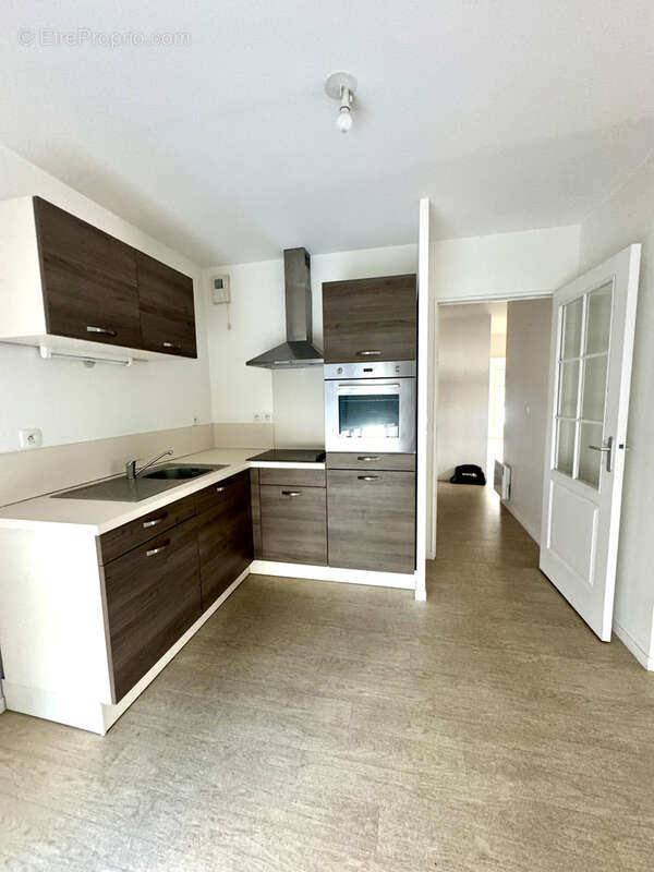 Appartement T3 lumineux avec balcon à Bruz - photo 3