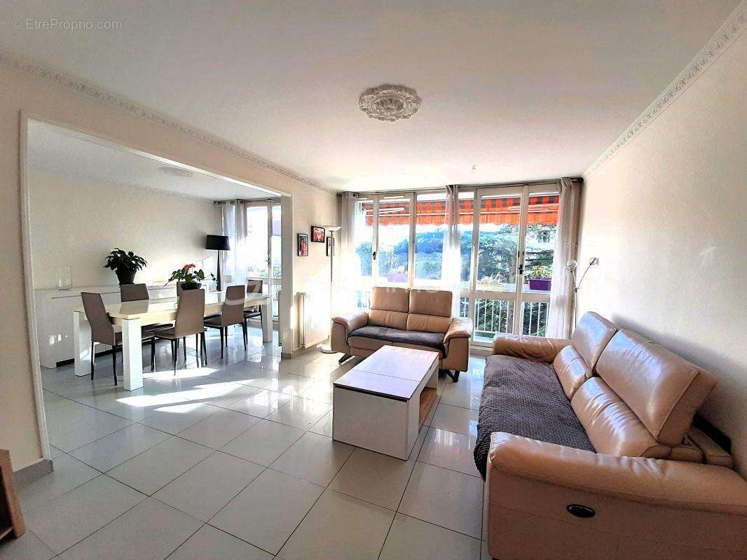 Appartement à CHELLES