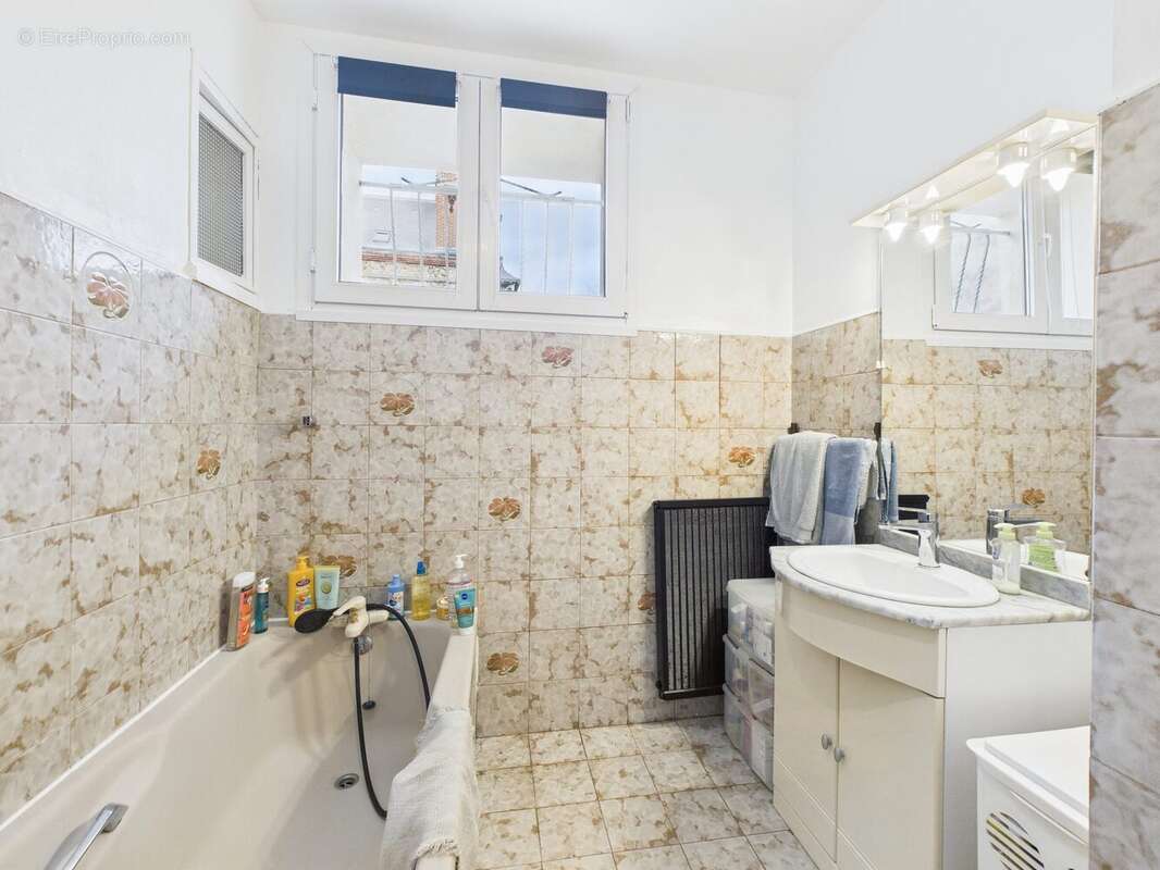 Maison à ROMILLY-SUR-SEINE