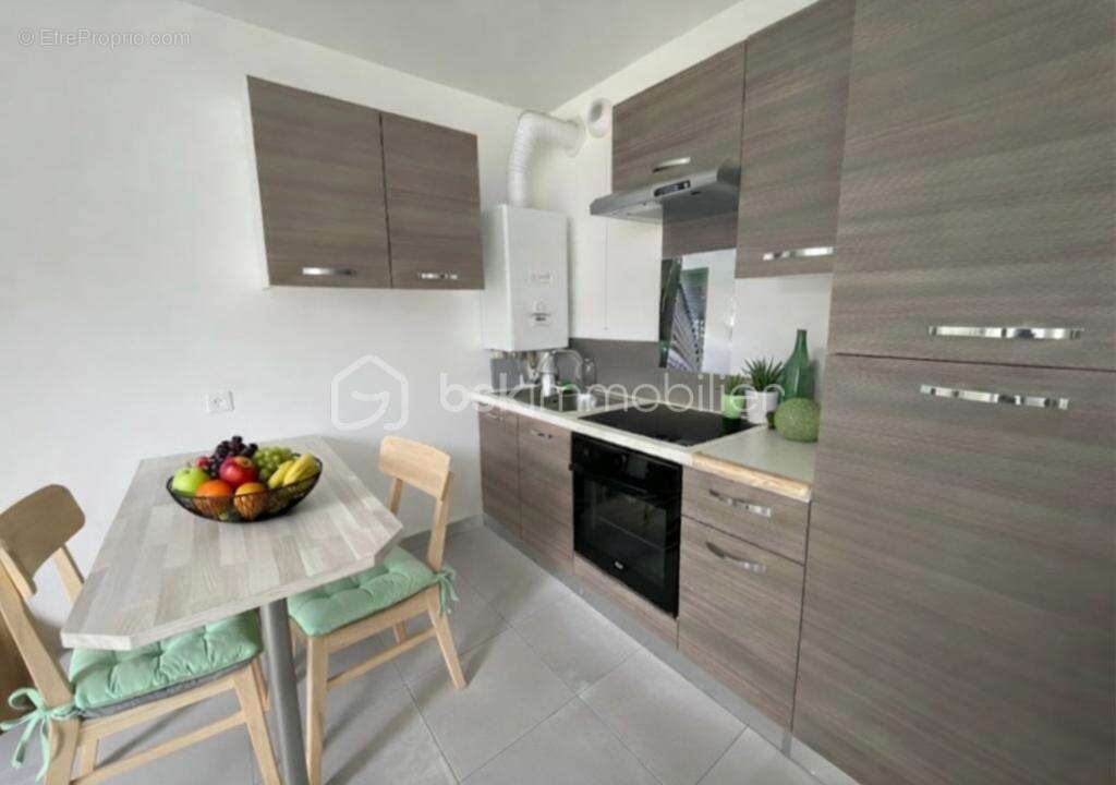 Appartement à HYERES
