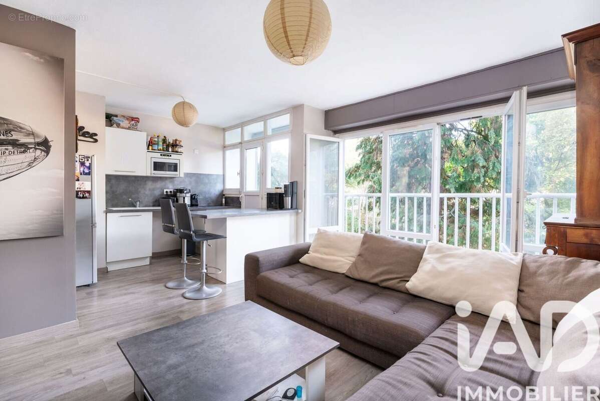 Photo 2 - Appartement à TASSIN-LA-DEMI-LUNE