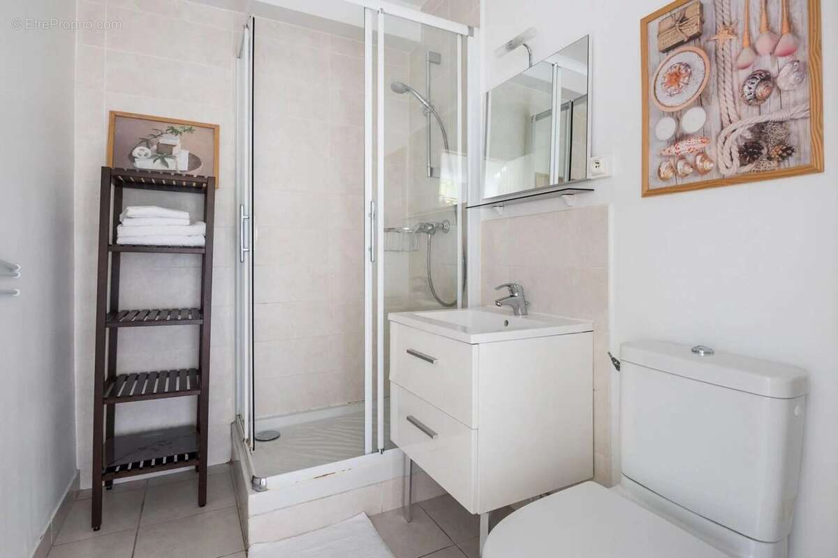 Porte maillot / debarcadere - studio 28m². vue dégagée ! - photo 8