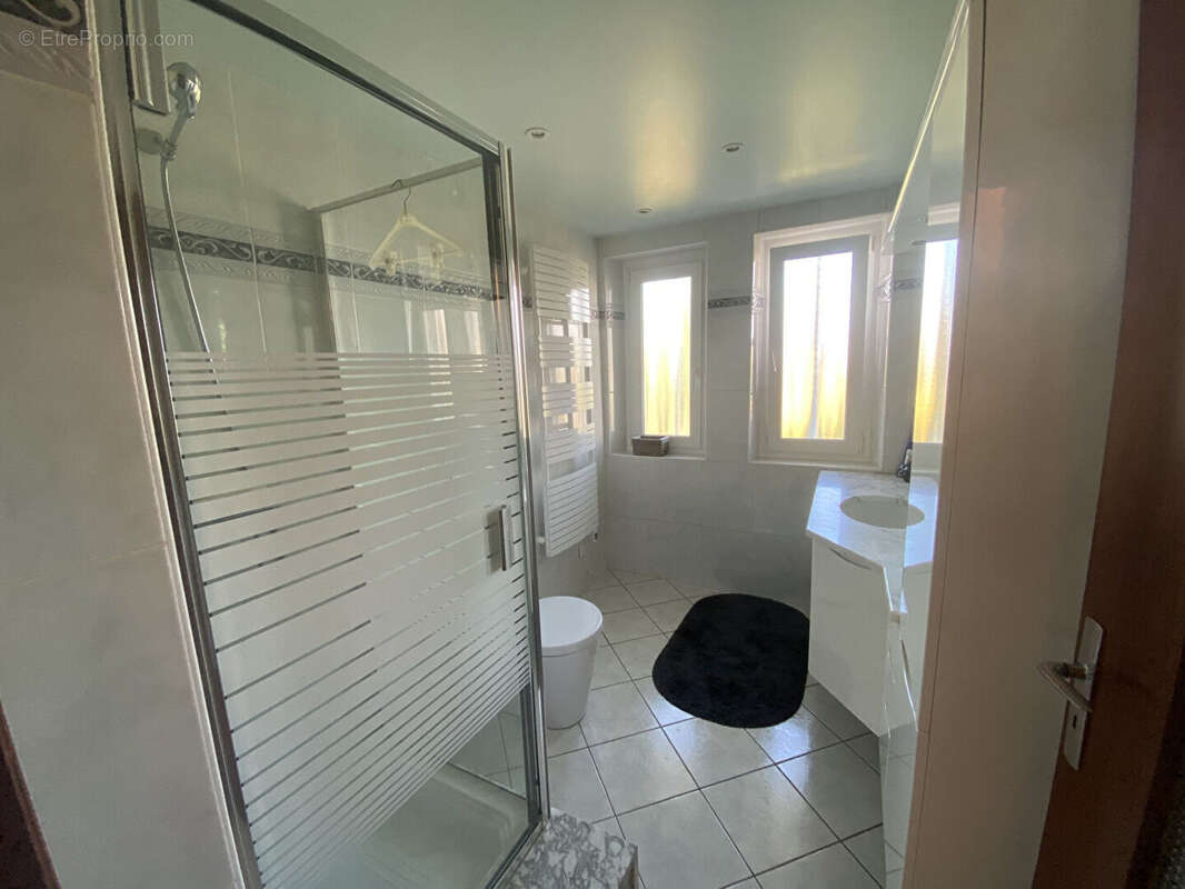 Maison à BLAINVILLE-SUR-L&#039;EAU