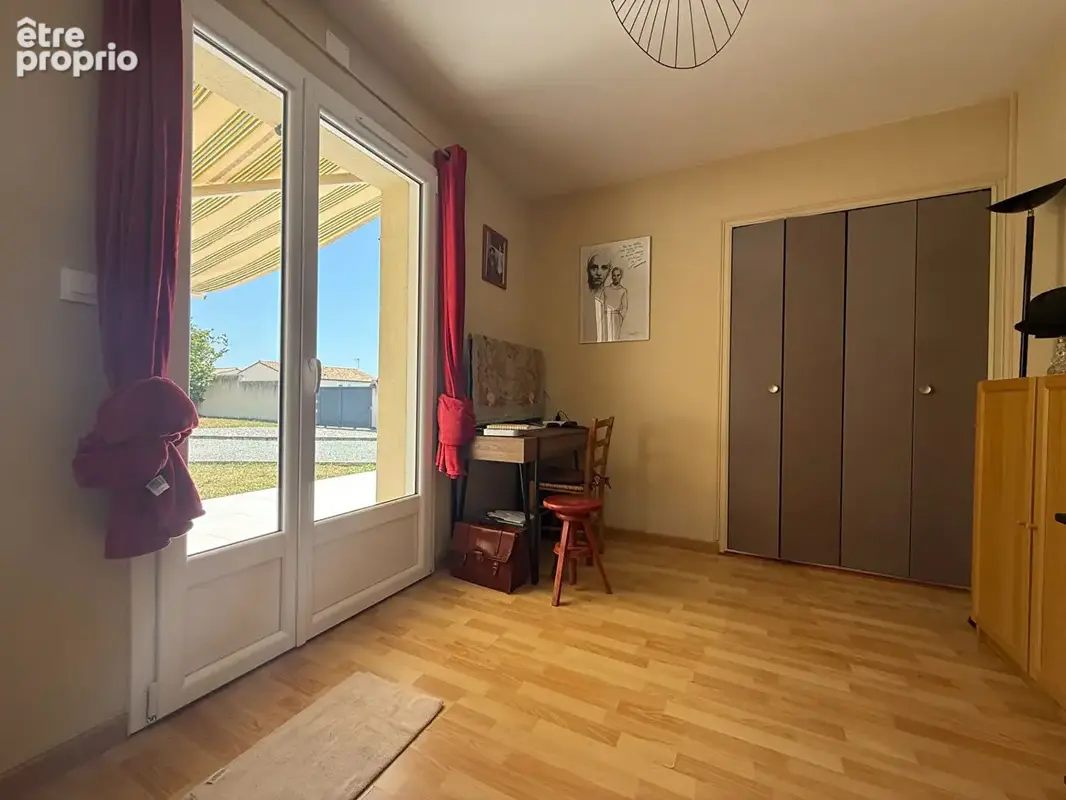Maison 88m² à surgères - photo 9