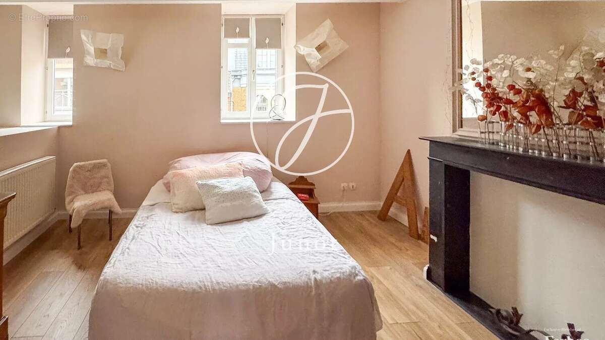 Appartement à LA MADELEINE