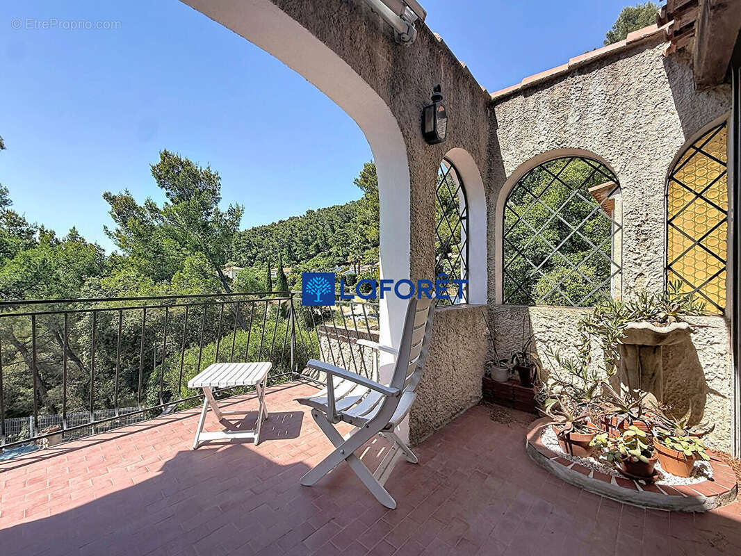 Maison à CARQUEIRANNE