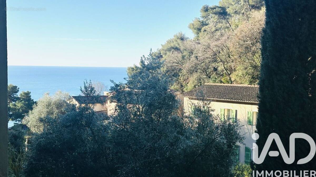 Photo 1 - Appartement à ROQUEBRUNE-CAP-MARTIN