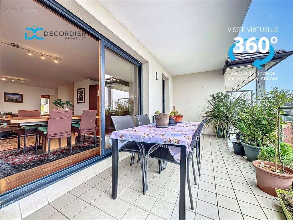 Appartement à EVIAN-LES-BAINS