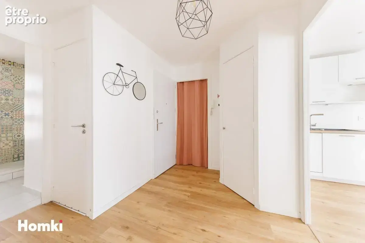 À vendre – Beau T3 rénové de 72 m² avec garage – Clermont-Ferrand, quartier Champfleuri - photo 8